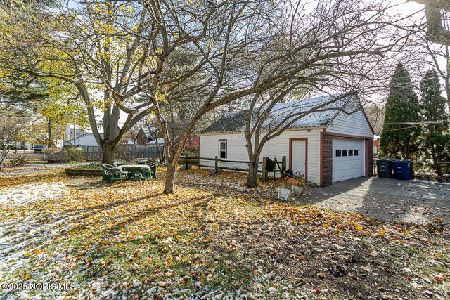 4220 Douglas Road, Toledo, OH 43613