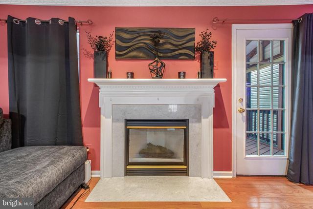 4503 TURNBERRY DR, Fredericksburg, VA 22408