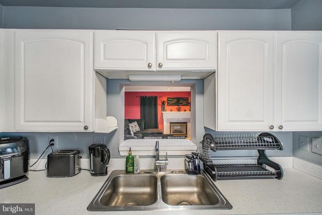 4503 TURNBERRY DR, Fredericksburg, VA 22408