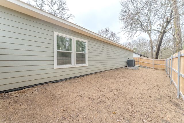 101 Inca Trail, Mabank, TX 75156