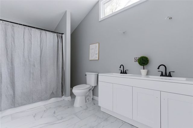 199 Mishnock Road, West Greenwich, RI 02817