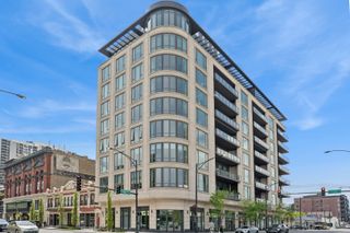 1550 N Clark Street 604, Chicago, IL 60610