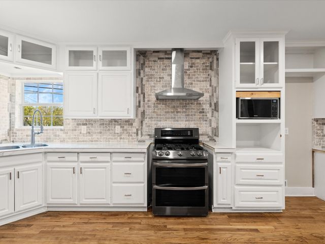 1001 W Lampasas Street, Ennis, TX 75119