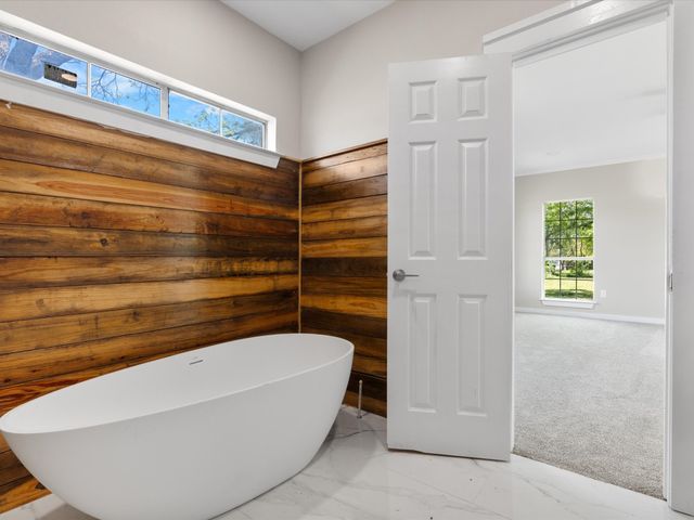 1001 W Lampasas Street, Ennis, TX 75119