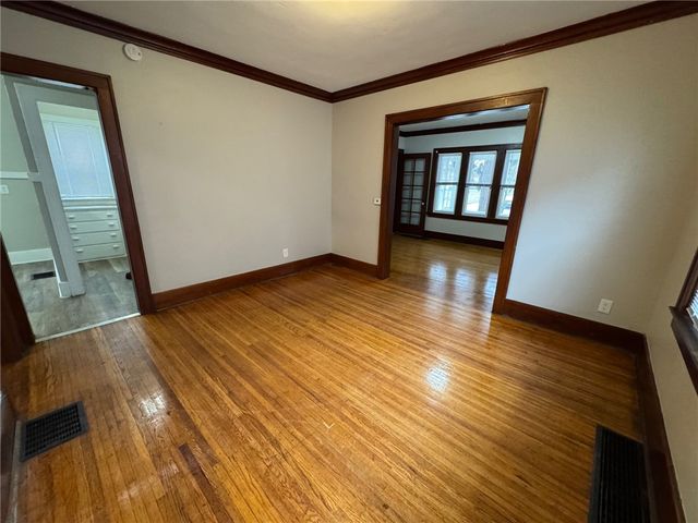 538 Hollenbeck Street, Rochester, NY 14621