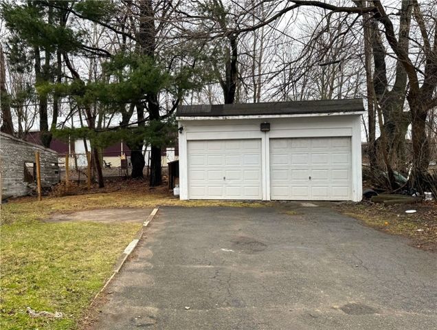 538 Hollenbeck Street, Rochester, NY 14621