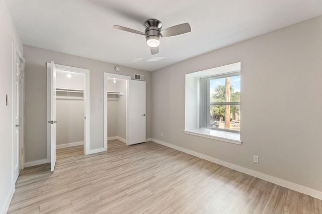 5005 Manor Road 121, Austin, TX 78723