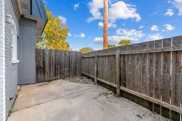 5005 Manor Road 121, Austin, TX 78723