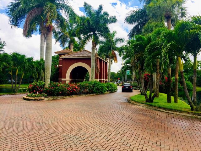 10263 GANDY BOULEVARD N 513, St Petersburg, FL 33702