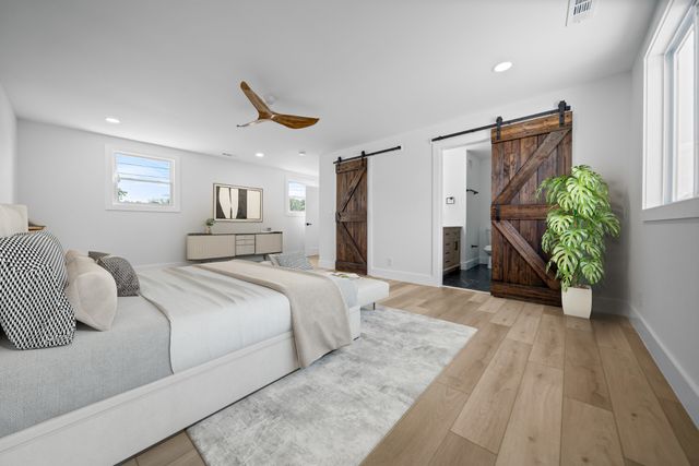 3015 Lyndale Dr, Nashville, TN 37207