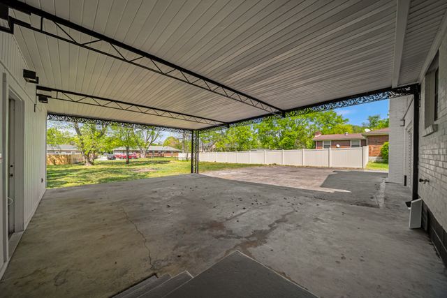 3015 Lyndale Dr, Nashville, TN 37207