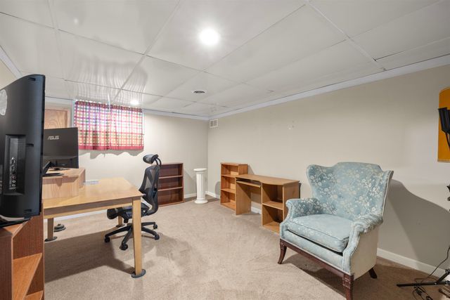 340 Gold Street, Manchester, NH 03103