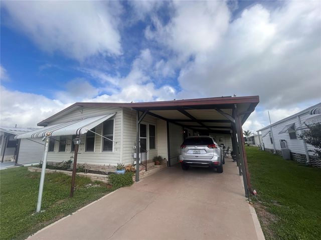 6455 HOLLYBERRY LANE NE, Winter Haven, FL 33881