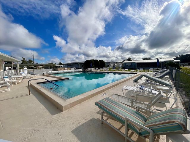 6455 HOLLYBERRY LANE NE, Winter Haven, FL 33881