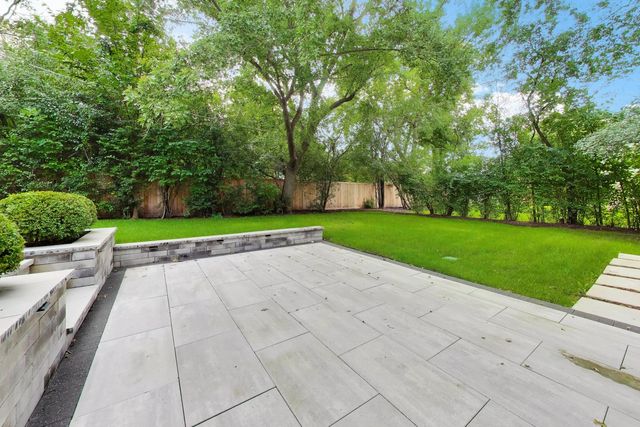 1005 FORESTWAY Drive, Glencoe, IL 60022