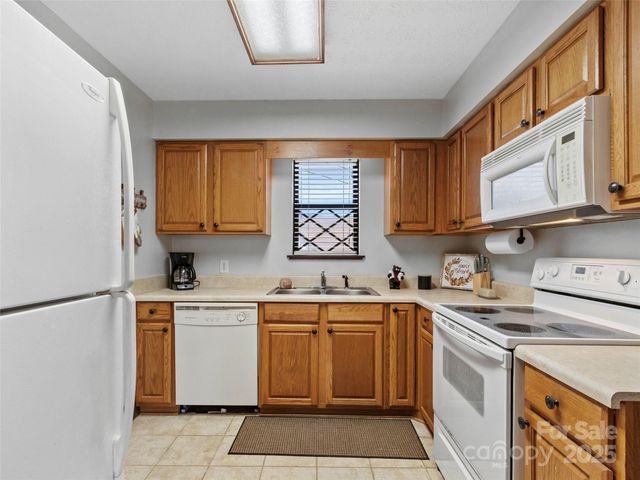 383 Overlook Drive Alpine 2, Burnsville, NC 28714