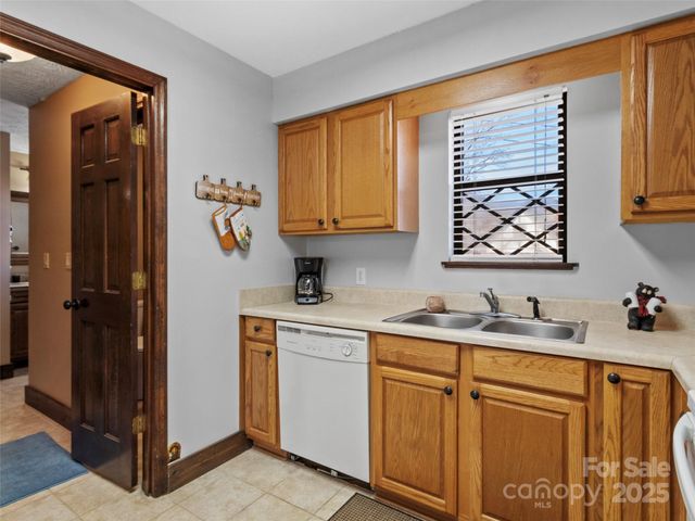 383 Overlook Drive Alpine 2, Burnsville, NC 28714