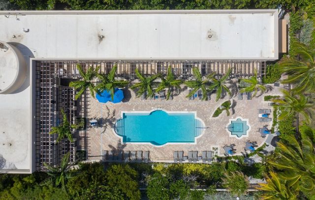 2001 N Ocean Boulevard 401, Fort Lauderdale, FL 33305