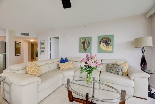 2001 N Ocean Boulevard 401, Fort Lauderdale, FL 33305