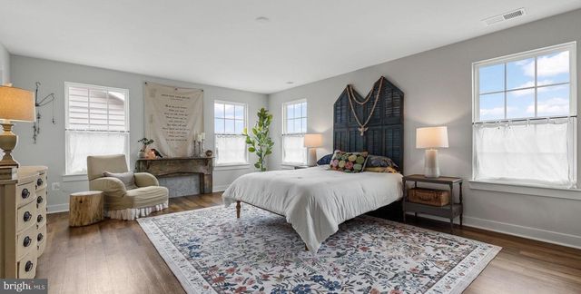 149 EMPEROR DR, Lake Frederick, VA 22630