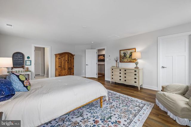 149 EMPEROR DR, Lake Frederick, VA 22630