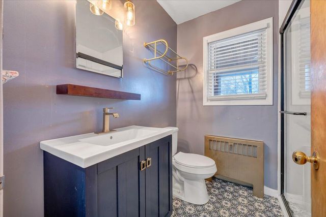 2415 Oakland BLVD, Roanoke, VA 24012