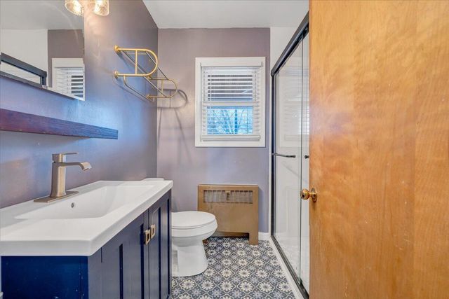 2415 Oakland BLVD, Roanoke, VA 24012