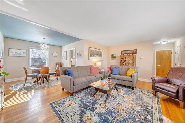 2415 Oakland BLVD, Roanoke, VA 24012