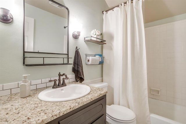 1412 Ridgecrest Circle, Denton, TX 76205
