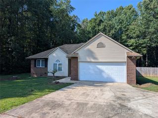 110 Wood Thrush Lane, Mooresville, NC 28117