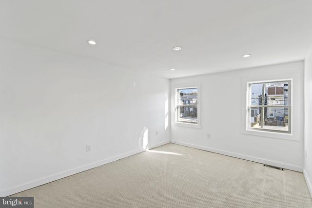 1825 S HANOVER ST, Baltimore, MD 21230