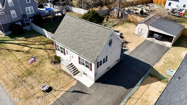 19 Marlin Avenue, Pequannock, NJ 07440
