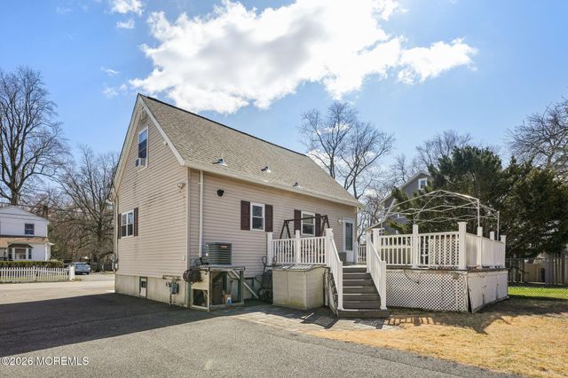 19 Marlin Avenue, Pequannock, NJ 07440