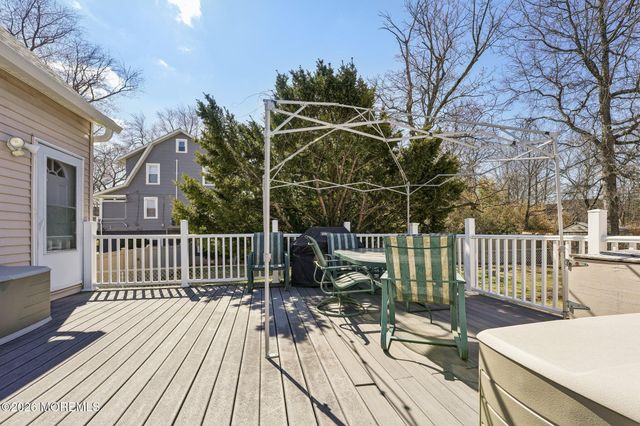 19 Marlin Avenue, Pequannock, NJ 07440