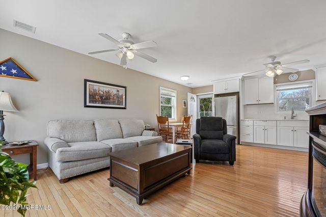 19 Marlin Avenue, Pequannock, NJ 07440