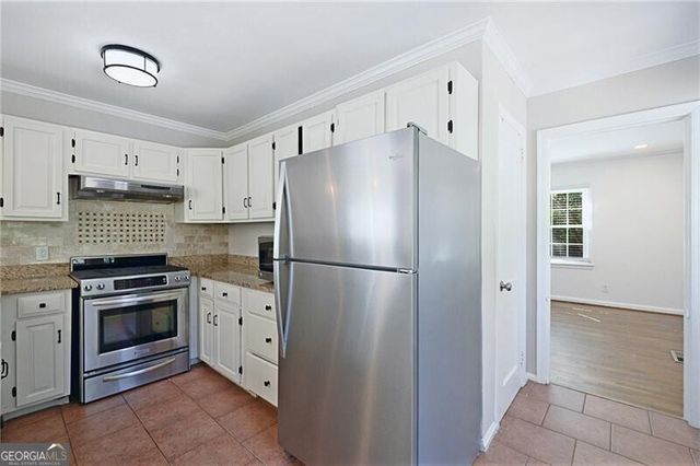 1868 Dyer Circle, Chamblee, GA 30341