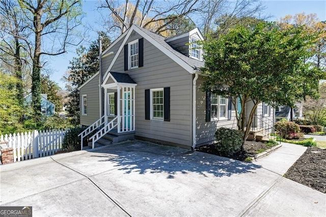 1868 Dyer Circle, Chamblee, GA 30341