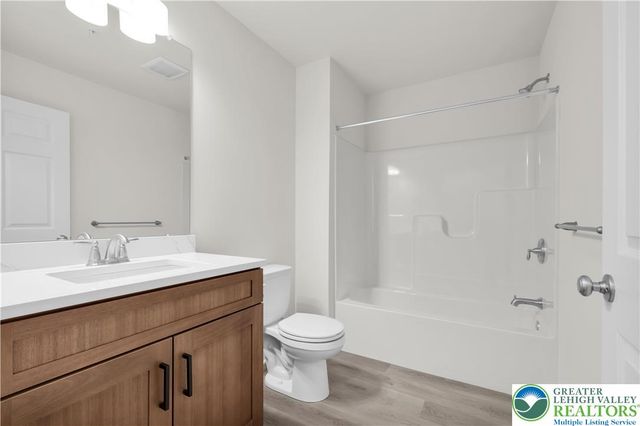 1513 Maple Street 301, Bethlehem City, PA 18017