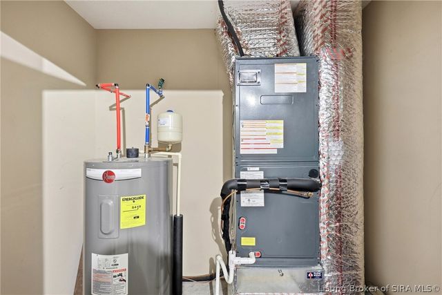 6305 Sunset Loop, Charlestown, IN 47111