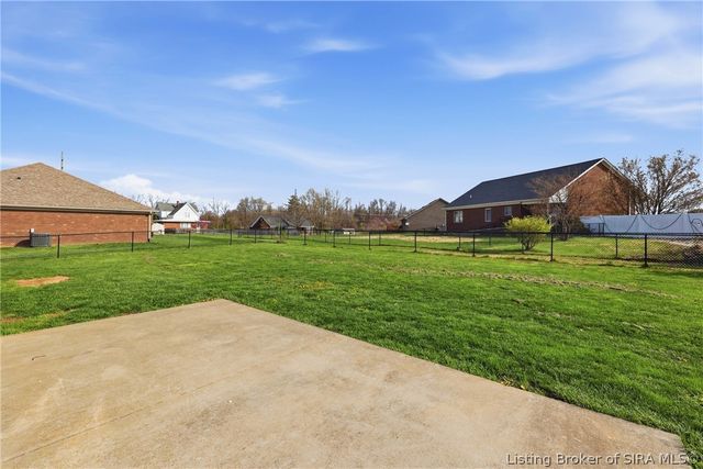 6305 Sunset Loop, Charlestown, IN 47111