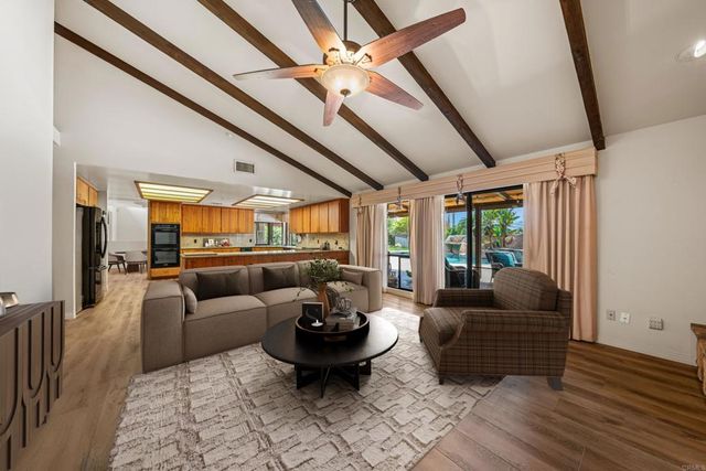 11915 Fuerte Vista Lane, El Cajon, CA 92020