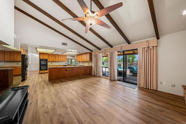 11915 Fuerte Vista Lane, El Cajon, CA 92020