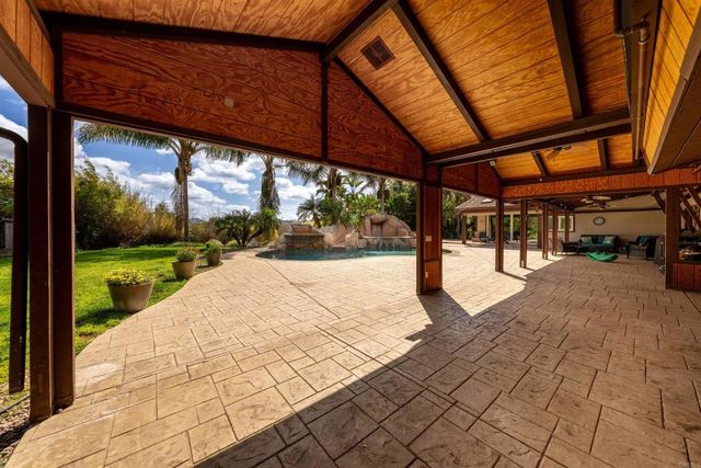 11915 Fuerte Vista Lane, El Cajon, CA 92020