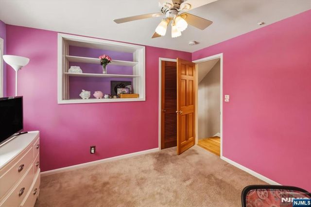 692 Pine Lake Drive, Twp Of Washington, NJ 07676