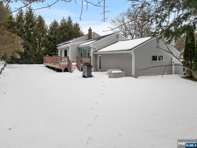 692 Pine Lake Drive, Twp Of Washington, NJ 07676