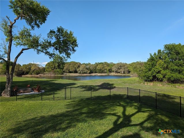 413 Lake Side Drive, Georgetown, TX 78628