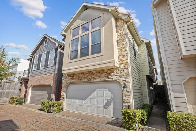 2915 Clinton Drive, Houston, TX 77020