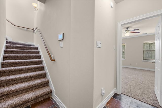 2915 Clinton Drive, Houston, TX 77020