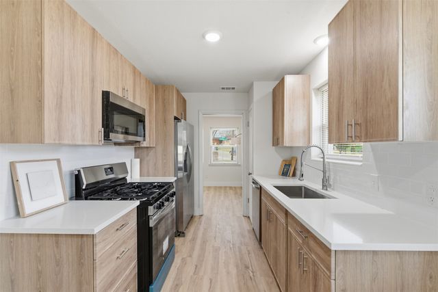 5304 Stoneboro Trail, Dallas, TX 75241