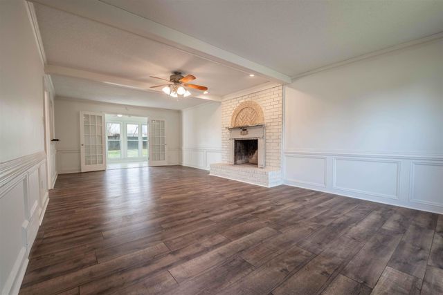 2808 EAGLE BRIER CV, Memphis, TN 38016